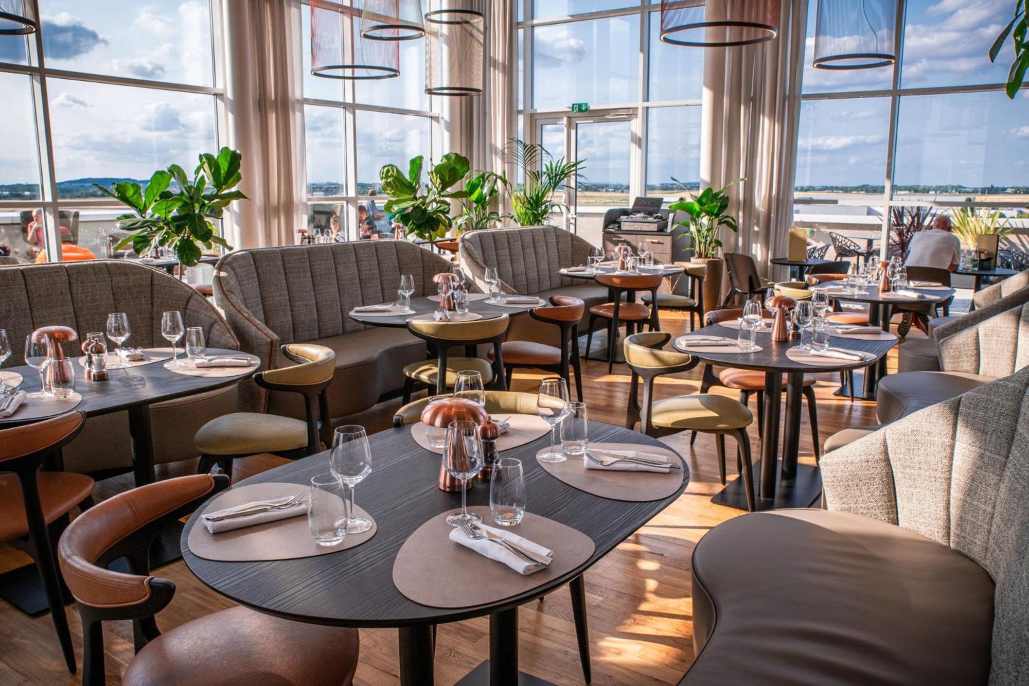 Ac Paris Le Bourget Airport By Marriott 4* Dugny