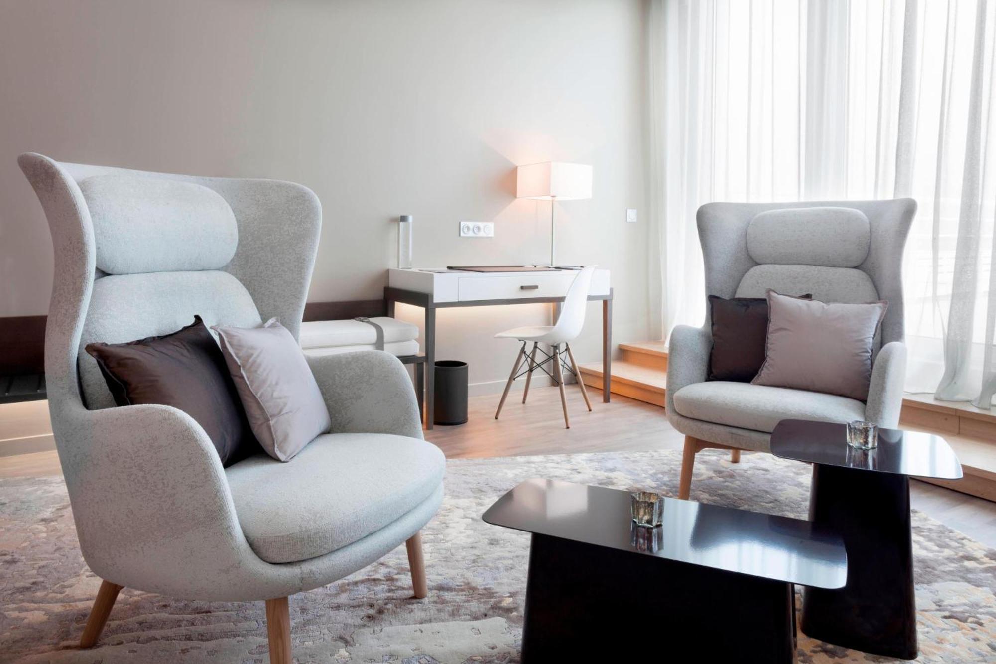 Hotel Ac By Marriott Paris Le Bourget Airport